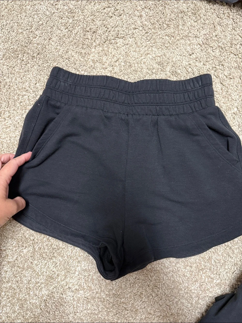 Girls Athleta and Zara shorts - Picture 3 of 4